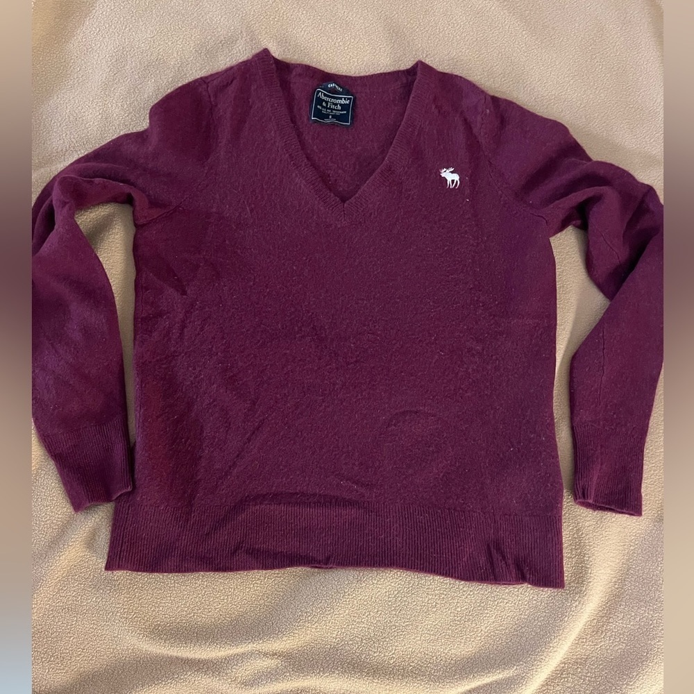 abercrombie and Fitch cashmere res top